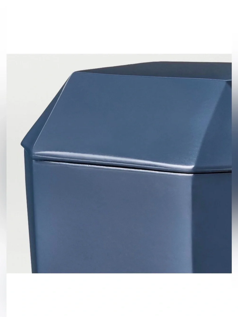 NWT Threshold Studio McGee Navy Blue Lacquer Decorative Box